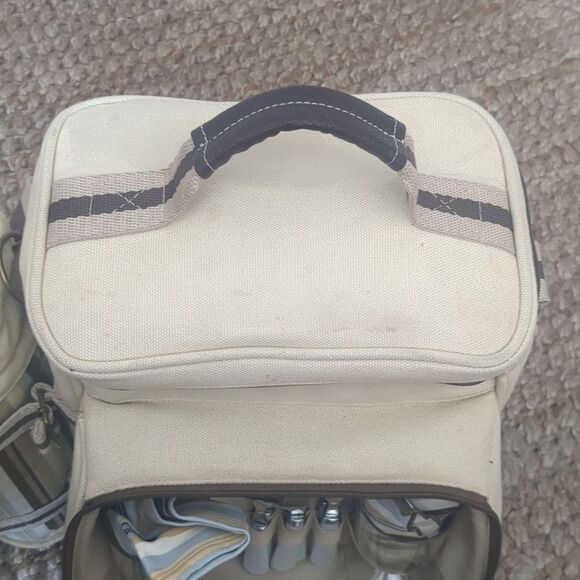 Picnic at Ascot Picnic Cooler w/ Glasses Plates Napkins Cutting Board - Picture 6 of 9